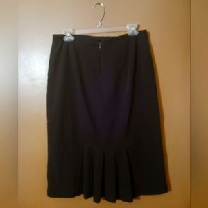Worthington Womens 8 Black Pencil Midi Skirt Pleats on Back Stretch